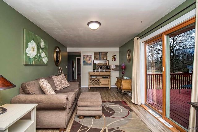 304 Sherbrooke Road, Manlius, NY 13104