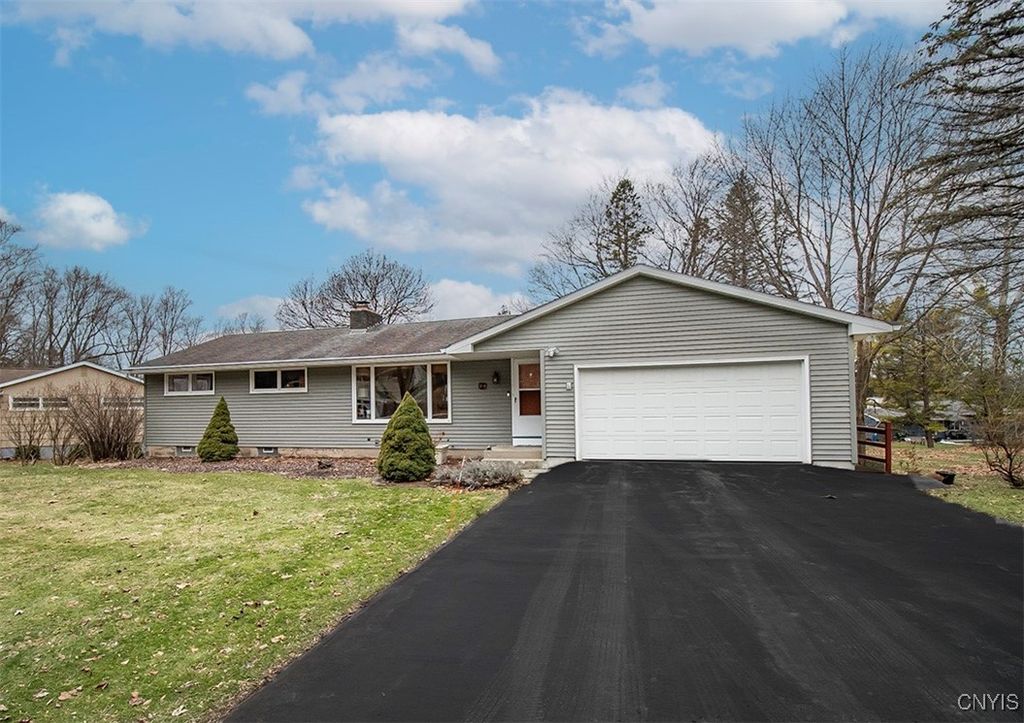 304 Sherbrooke Road, Manlius, NY 13104