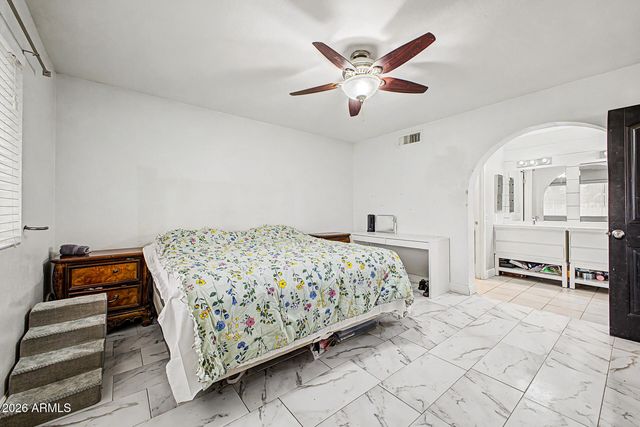 3513 E PUEBLO Avenue, Mesa, AZ 85204