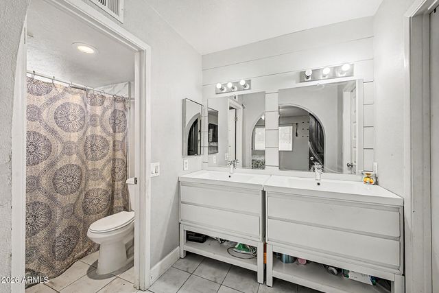 3513 E PUEBLO Avenue, Mesa, AZ 85204