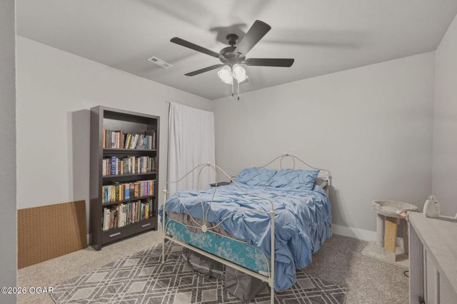 340 E Greystone Square, Webb City, MO 64870