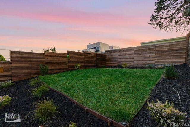 663 28th Avenue, San Francisco, CA 94121