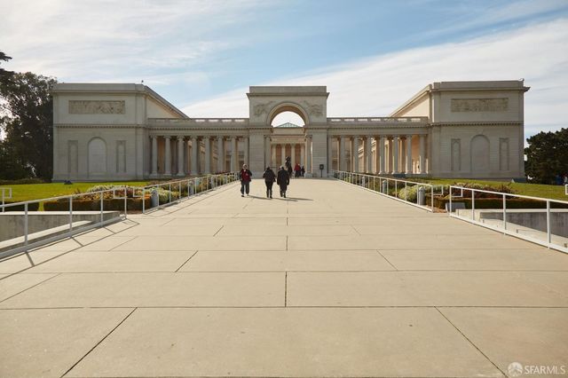 663 28th Avenue, San Francisco, CA 94121