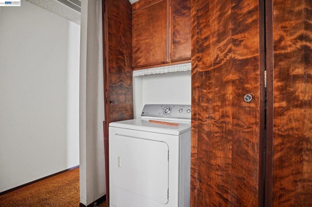 Image 23 of property listing at 425 Coffield Ave, Napa, CA 94558