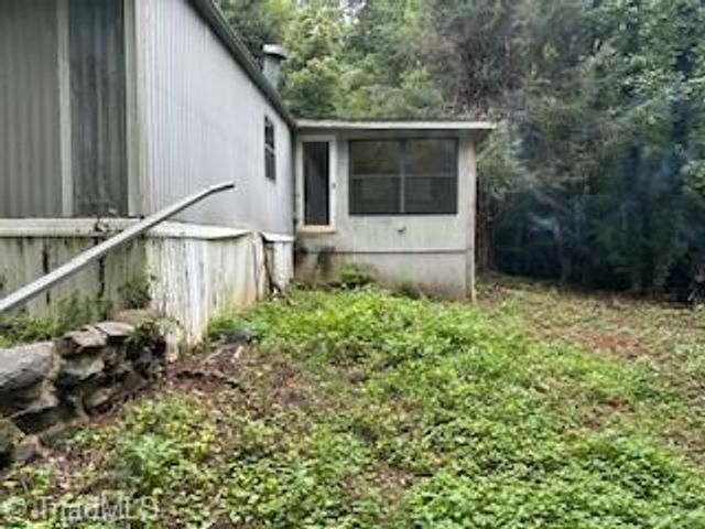 401 Ward Street, Roaring River, NC 28669