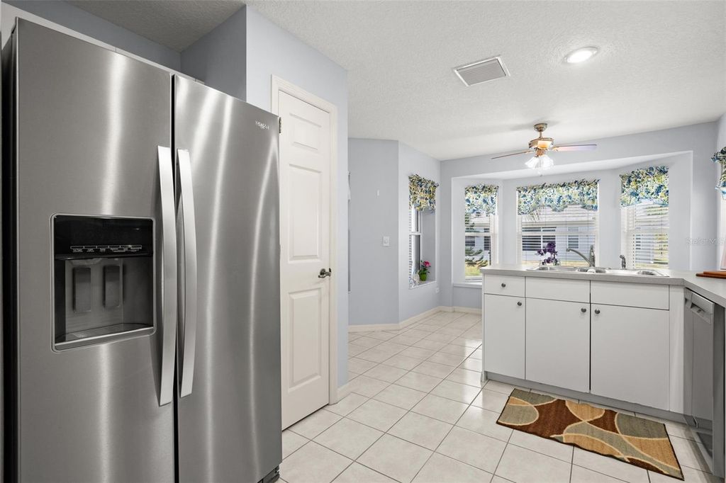 Image 16 of property listing at 551 SALMON COURT, Oldsmar, FL 34677