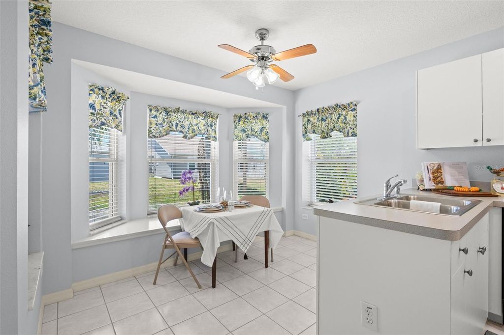 Image 17 of property listing at 551 SALMON COURT, Oldsmar, FL 34677