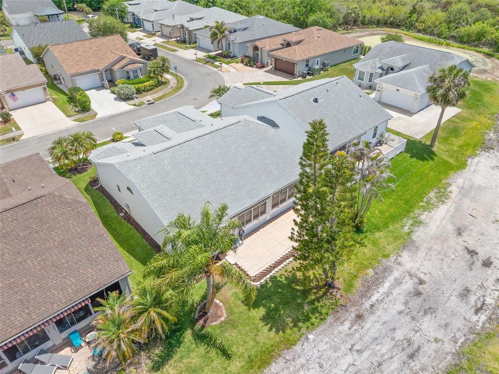 Image 39 of property listing at 551 SALMON COURT, Oldsmar, FL 34677