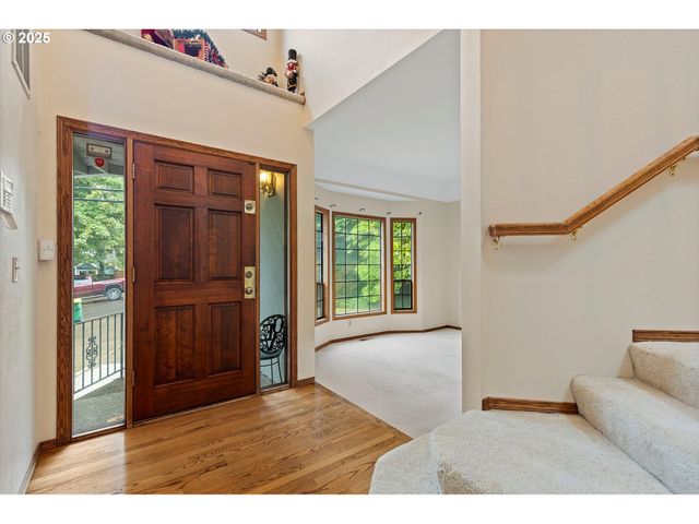 10125 Sw 72ND Ave, Tigard, OR 97223