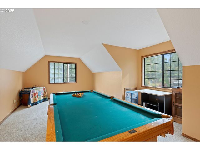 10125 Sw 72ND Ave, Tigard, OR 97223