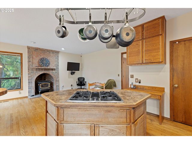 10125 Sw 72ND Ave, Tigard, OR 97223