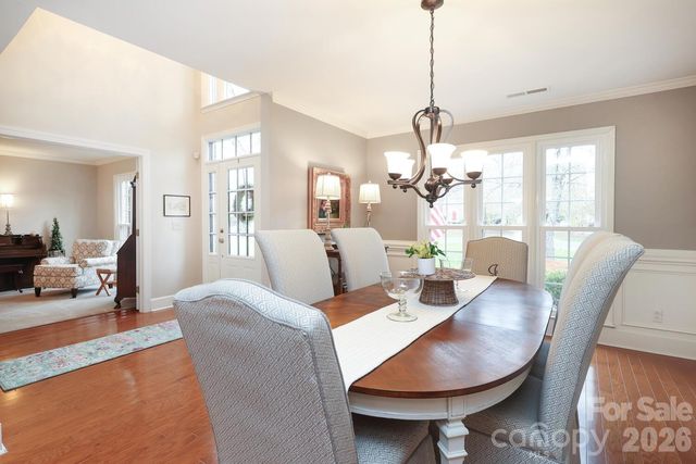 6128 Greystone Drive, Matthews, NC 28104