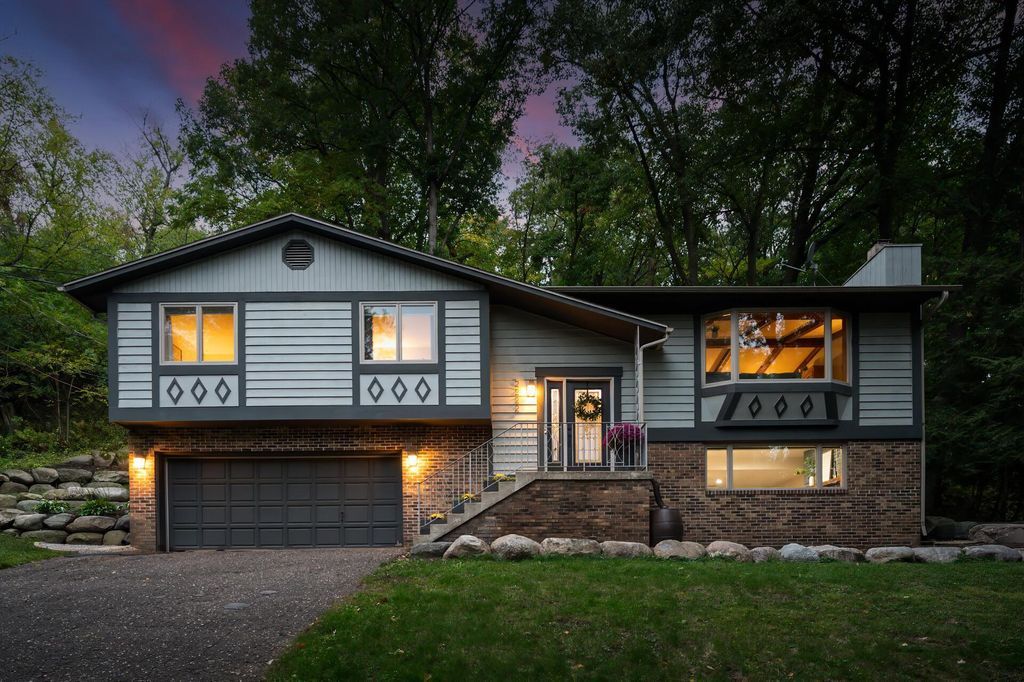 2222 Black Oak Drive, Minnetonka, MN 55305 — exterior