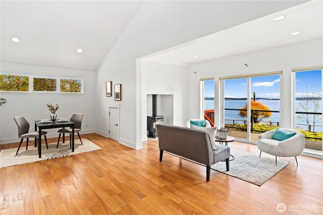 15 White Rock Lane, Port Ludlow, WA 98365