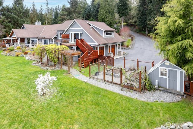 15 White Rock Lane, Port Ludlow, WA 98365