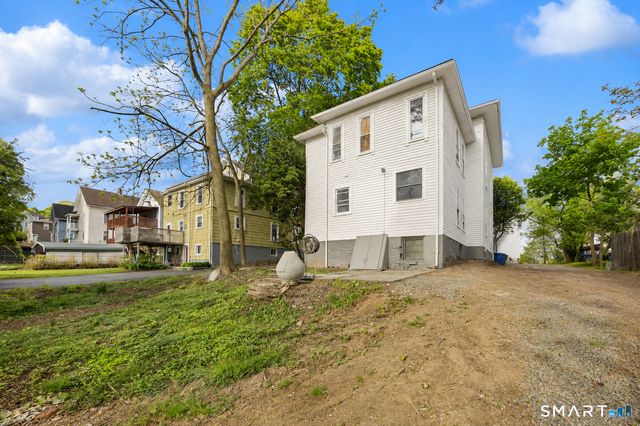 326 Cook Avenue, Meriden, CT 06451
