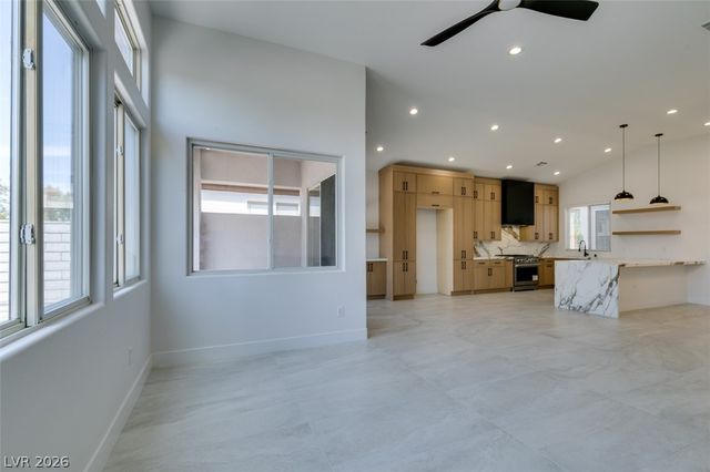 483 Indigo Springs Street, Henderson, NV 89014