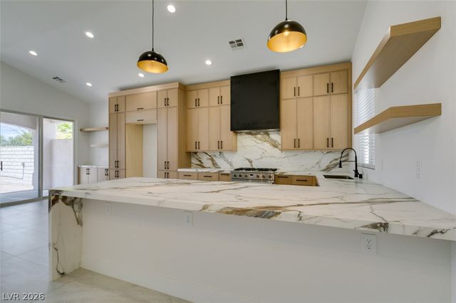 483 Indigo Springs Street, Henderson, NV 89014