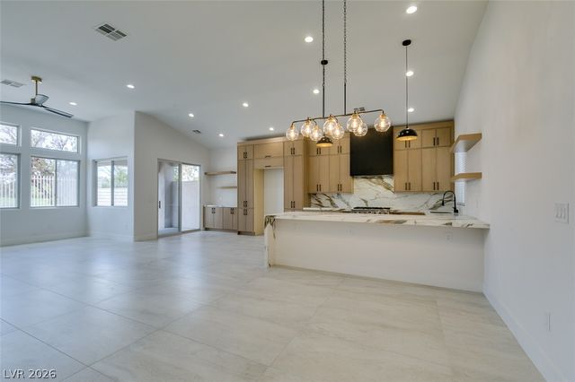 483 Indigo Springs Street, Henderson, NV 89014