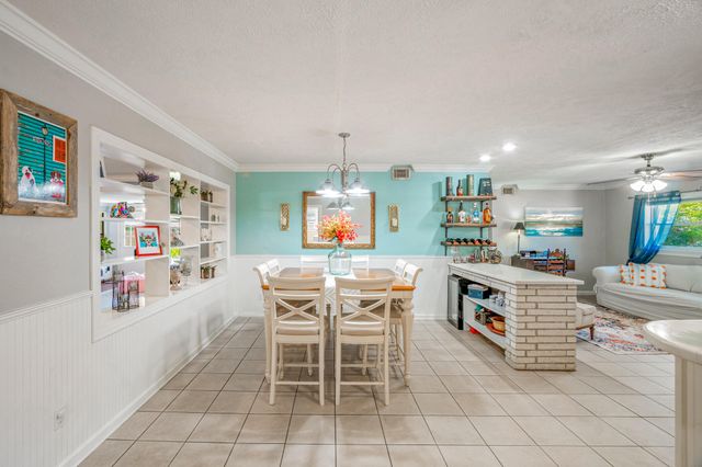 9 SE Waynel Circle, Fort Walton Beach, FL 32548