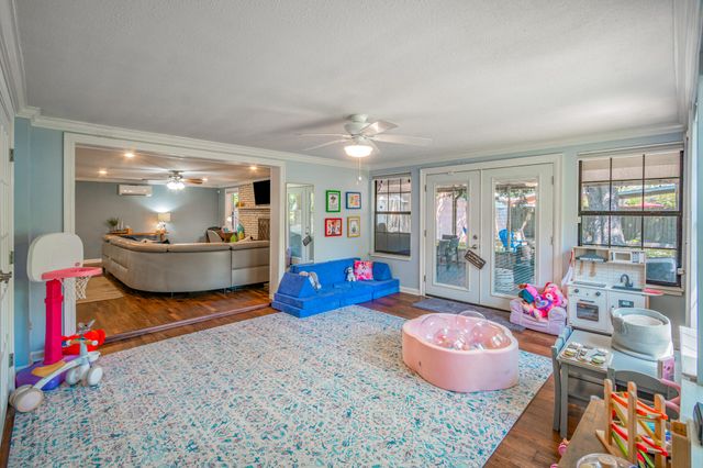 9 SE Waynel Circle, Fort Walton Beach, FL 32548