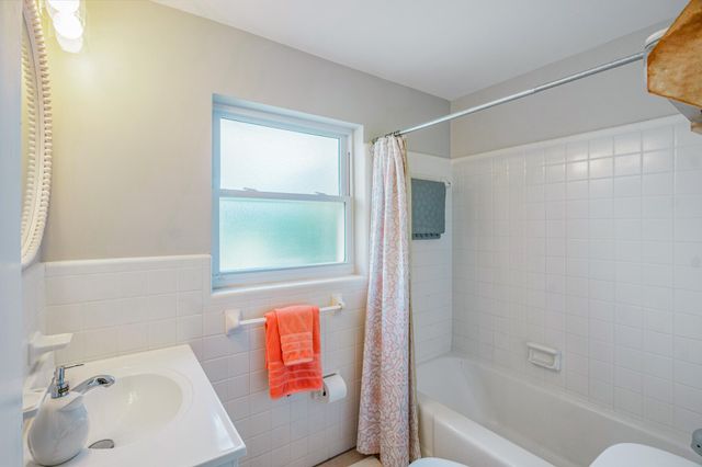 9 SE Waynel Circle, Fort Walton Beach, FL 32548