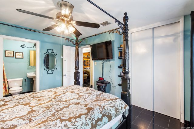 214 Schmeltzer Ln, San Antonio, TX 78213