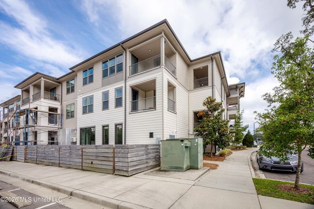 2501 Bienville Boulevard, 133, Ocean Springs, MS 39564