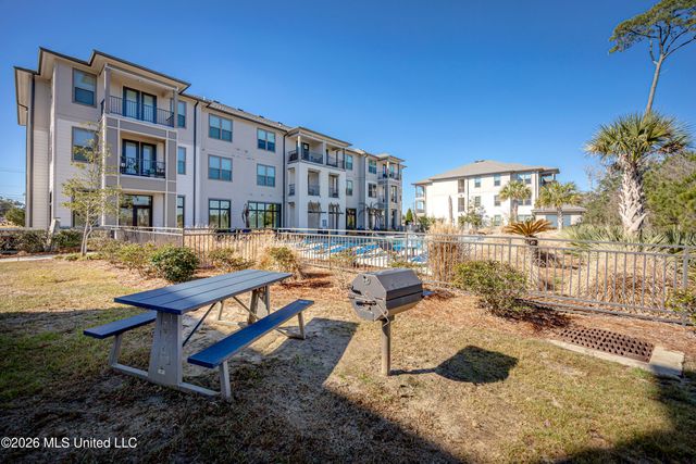 2501 Bienville Boulevard, 133, Ocean Springs, MS 39564