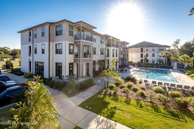 2501 Bienville Boulevard, 133, Ocean Springs, MS 39564