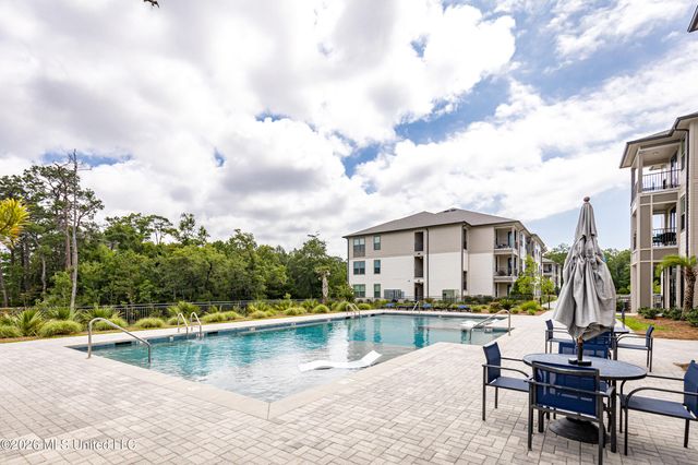 2501 Bienville Boulevard, 133, Ocean Springs, MS 39564