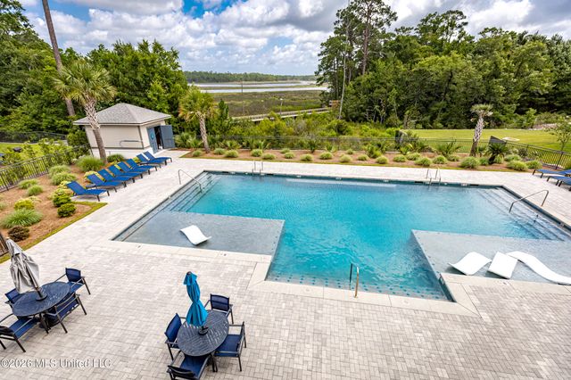 2501 Bienville Boulevard, 133, Ocean Springs, MS 39564