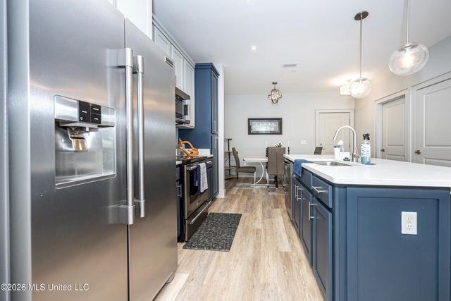 2501 Bienville Boulevard, 133, Ocean Springs, MS 39564