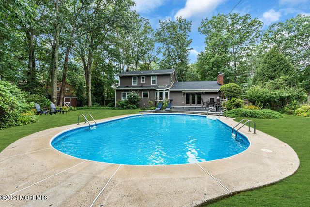 41 Butterfly Road, Jackson, NJ 08527