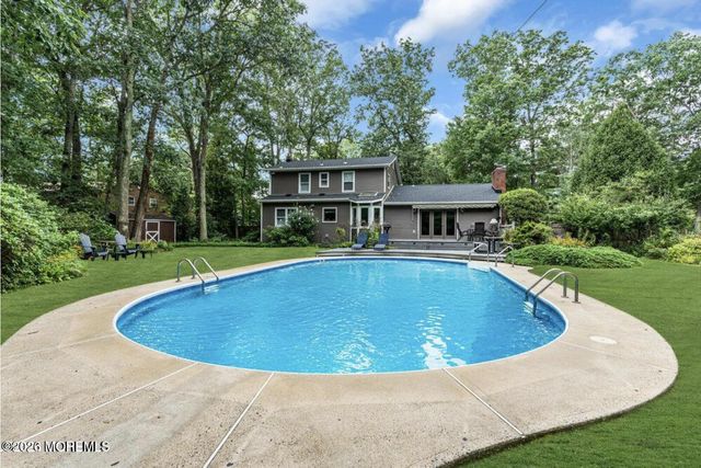 41 Butterfly Road, Jackson, NJ 08527