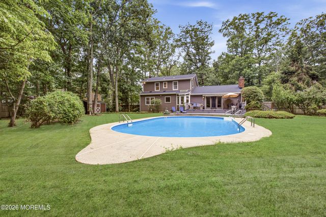 41 Butterfly Road, Jackson, NJ 08527