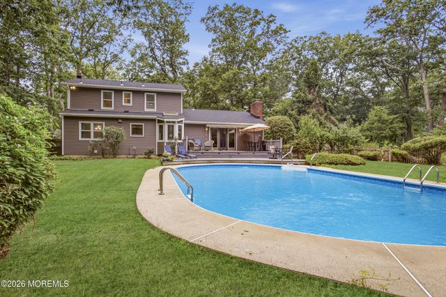 41 Butterfly Road, Jackson, NJ 08527