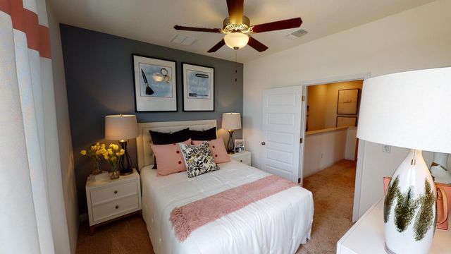 8106 Leroi DR, Austin, TX 78744