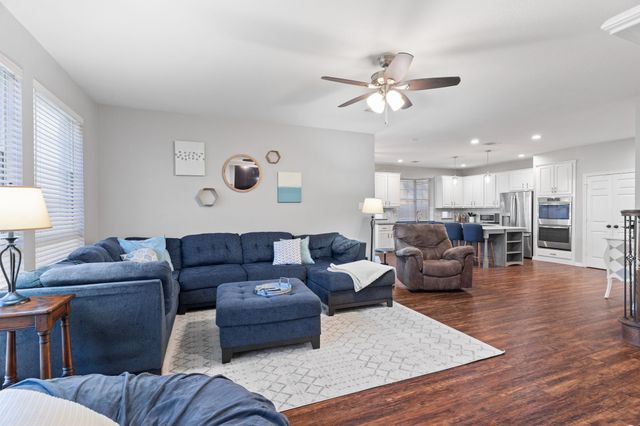 1114 Lakewood Drive, Mckinney, TX 75072