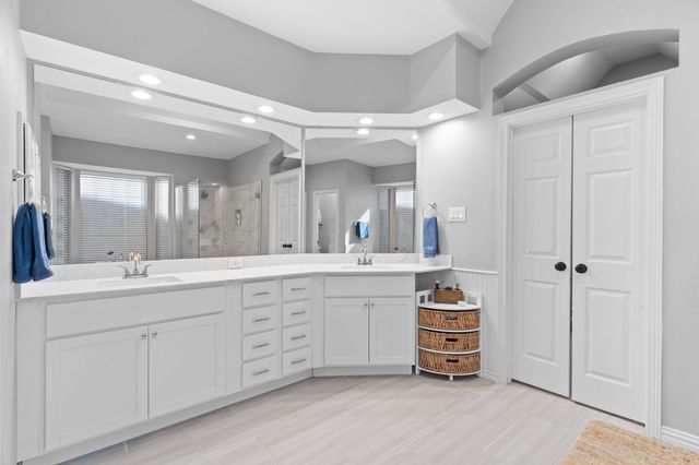 1114 Lakewood Drive, Mckinney, TX 75072