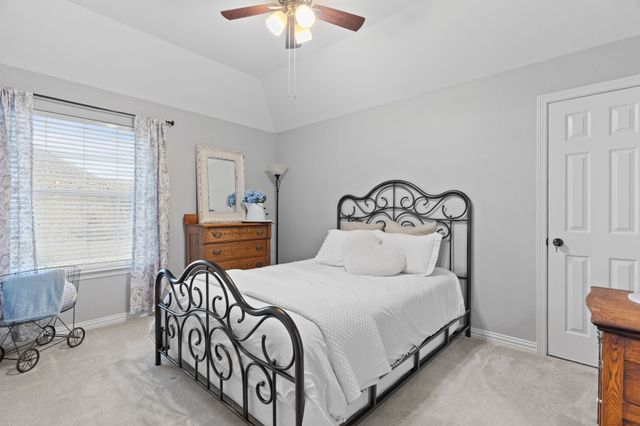 1114 Lakewood Drive, Mckinney, TX 75072