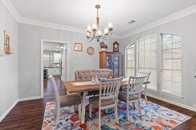 1114 Lakewood Drive, Mckinney, TX 75072