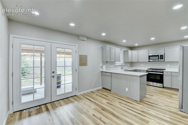 2123 S Corona Avenue, Colorado Springs, CO 80905