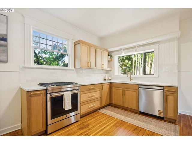 4404 Se 42ND Ave, Portland, OR 97206