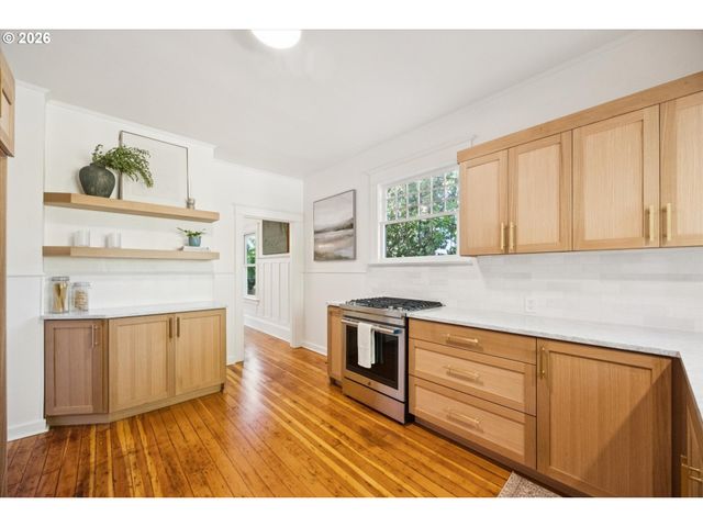 4404 Se 42ND Ave, Portland, OR 97206
