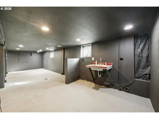 4404 Se 42ND Ave, Portland, OR 97206