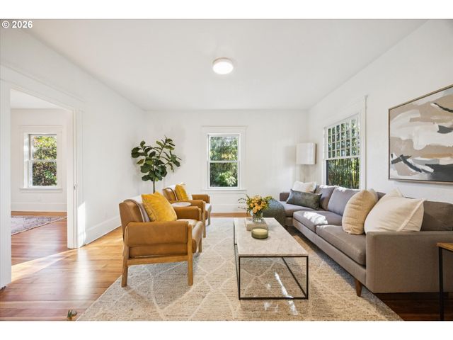 4404 Se 42ND Ave, Portland, OR 97206