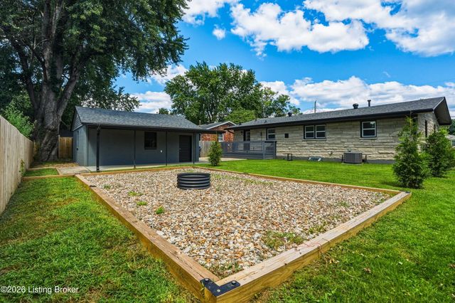 10816 Beatrice Way, Louisville, KY 40272