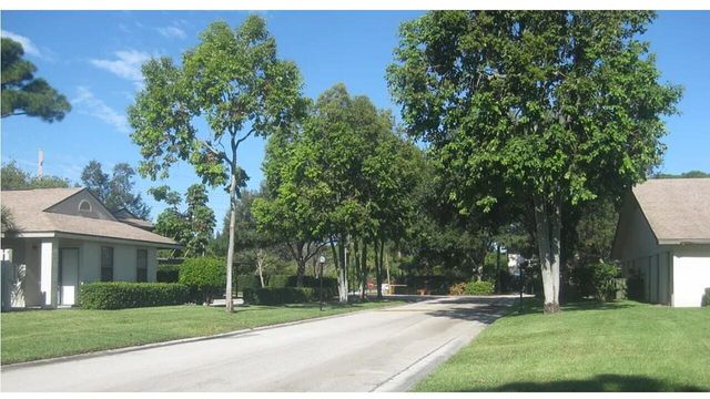 2822 Stoneway Lane A, Fort Pierce, FL 34982