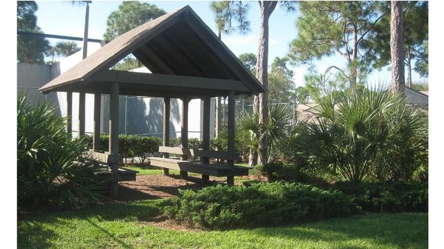 2822 Stoneway Lane A, Fort Pierce, FL 34982